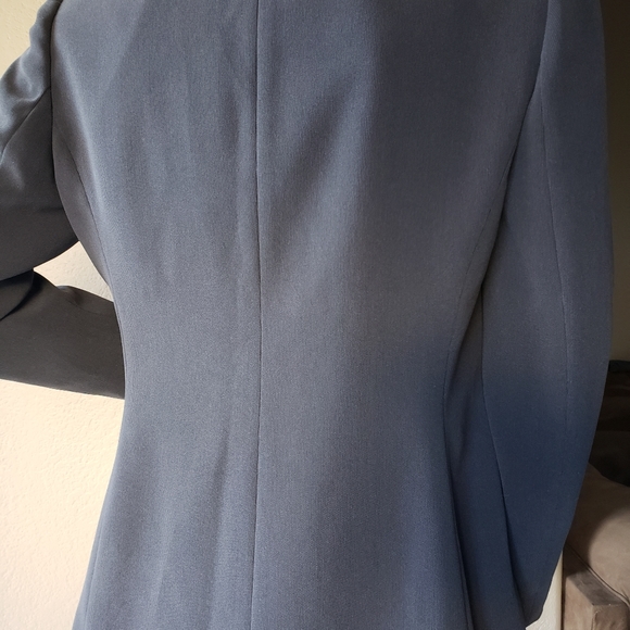 Tahari ASL Blazer - Picture 3 of 8